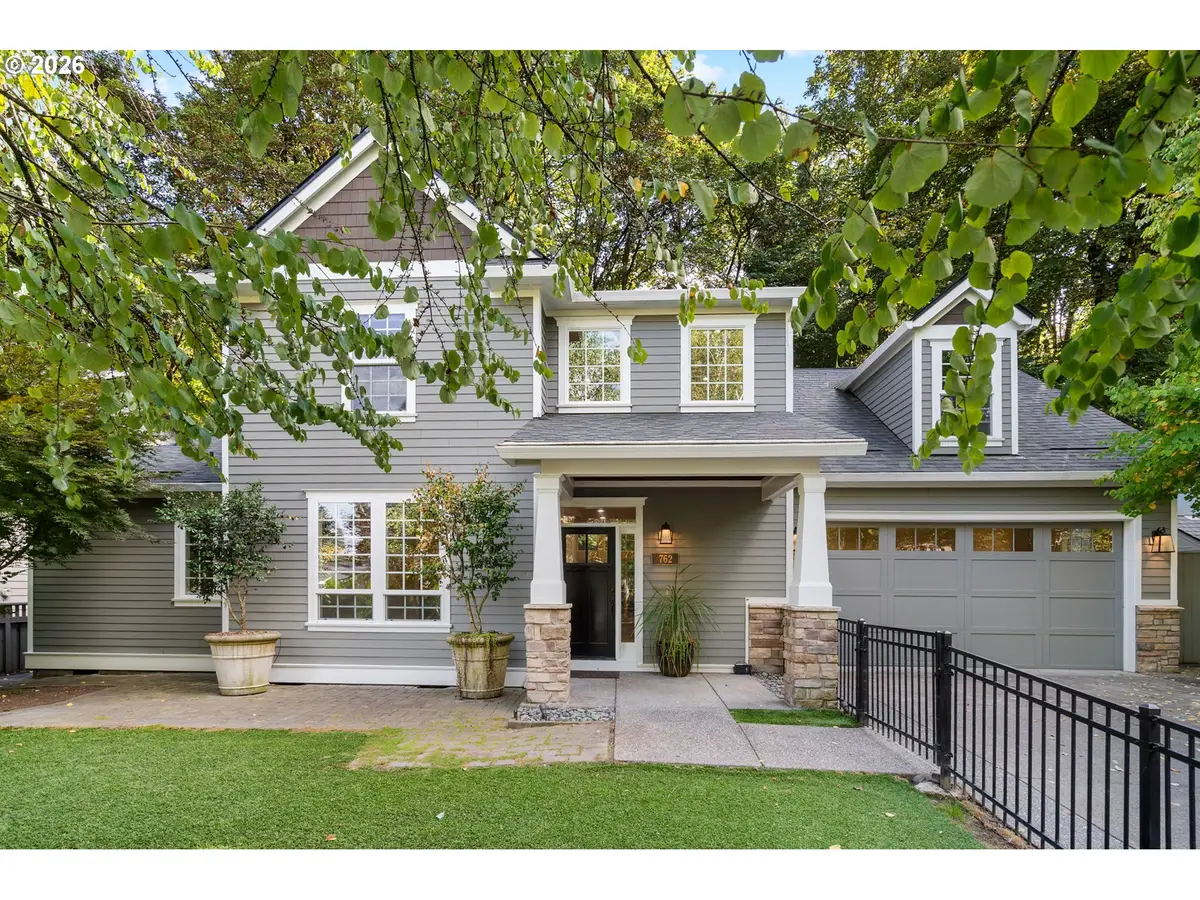 762 Maple St, Lake Oswego, OR 97034 - #1