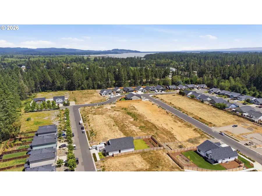 88600 Jameson Way #10, Veneta, OR 97487 - #2