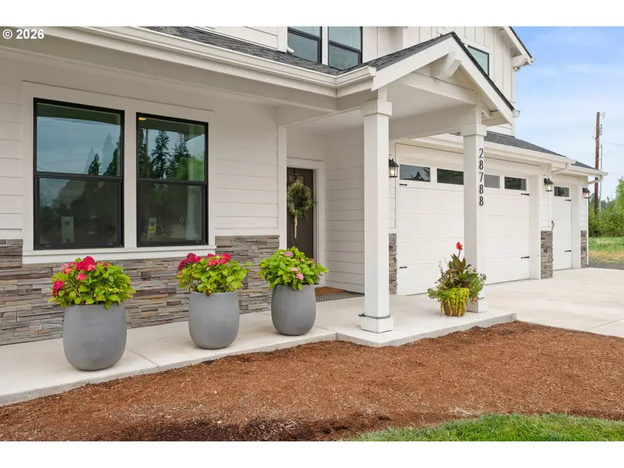 28788 Royal Ave, Eugene, OR 97402 - #2