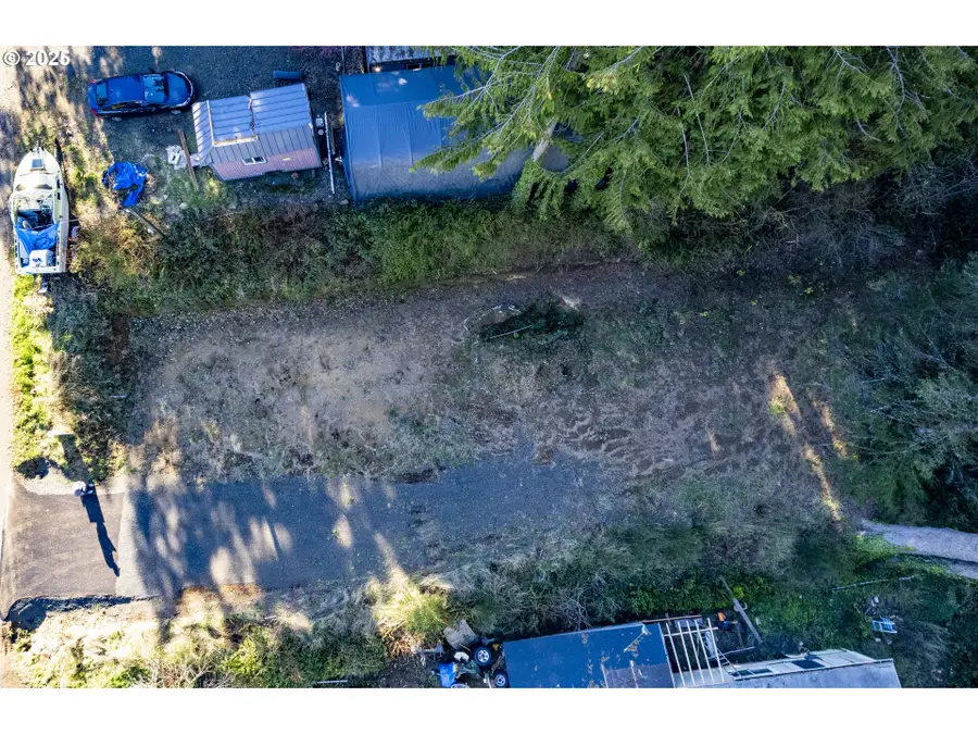 89388 View Dr, Florence, OR 97439 - Image #2