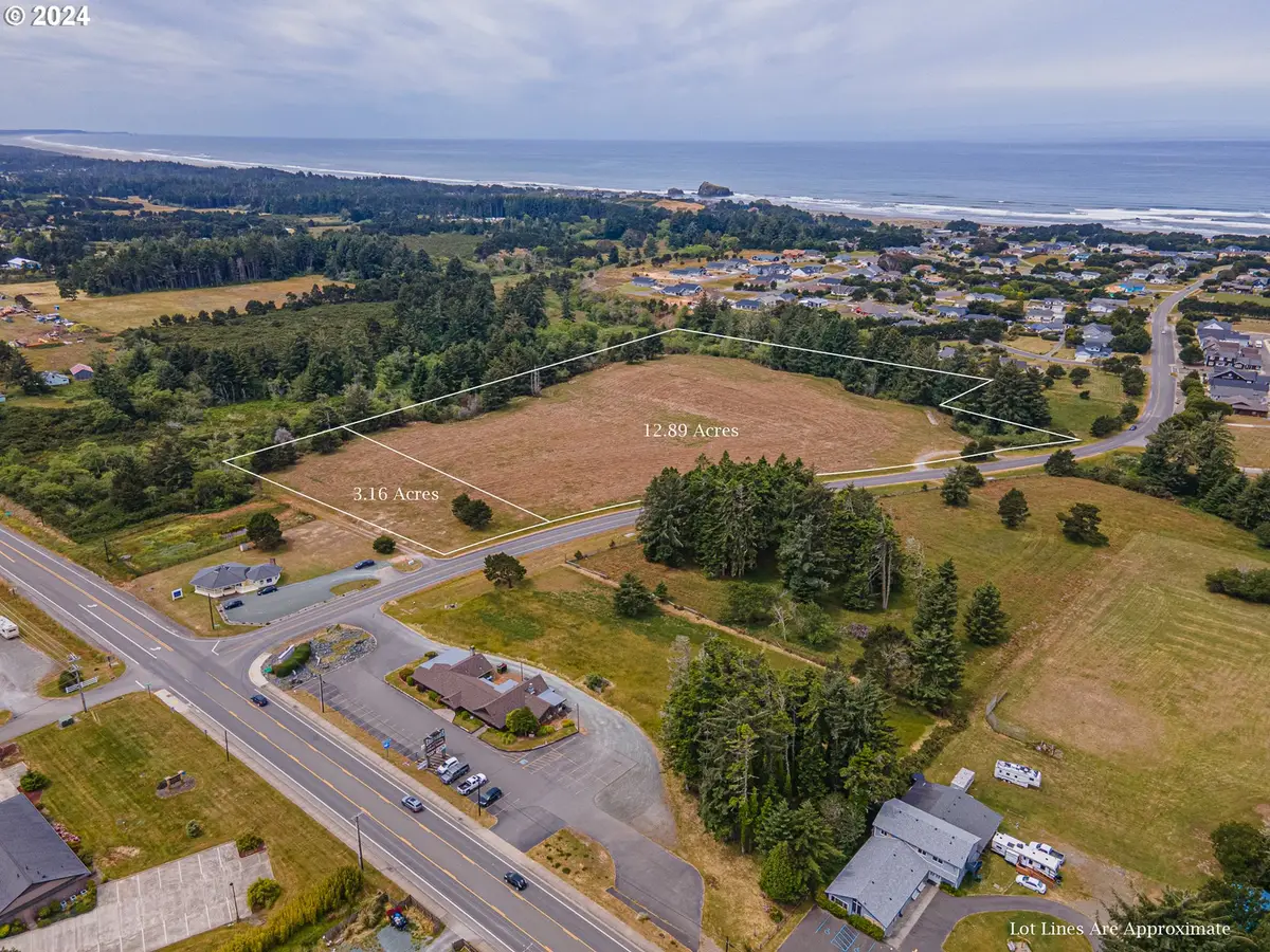 Seabird Dr, Bandon, OR 97411 - Image #1