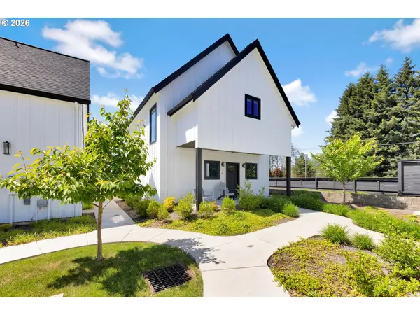 11813 NW 38th Ave, Vancouver, WA 98685