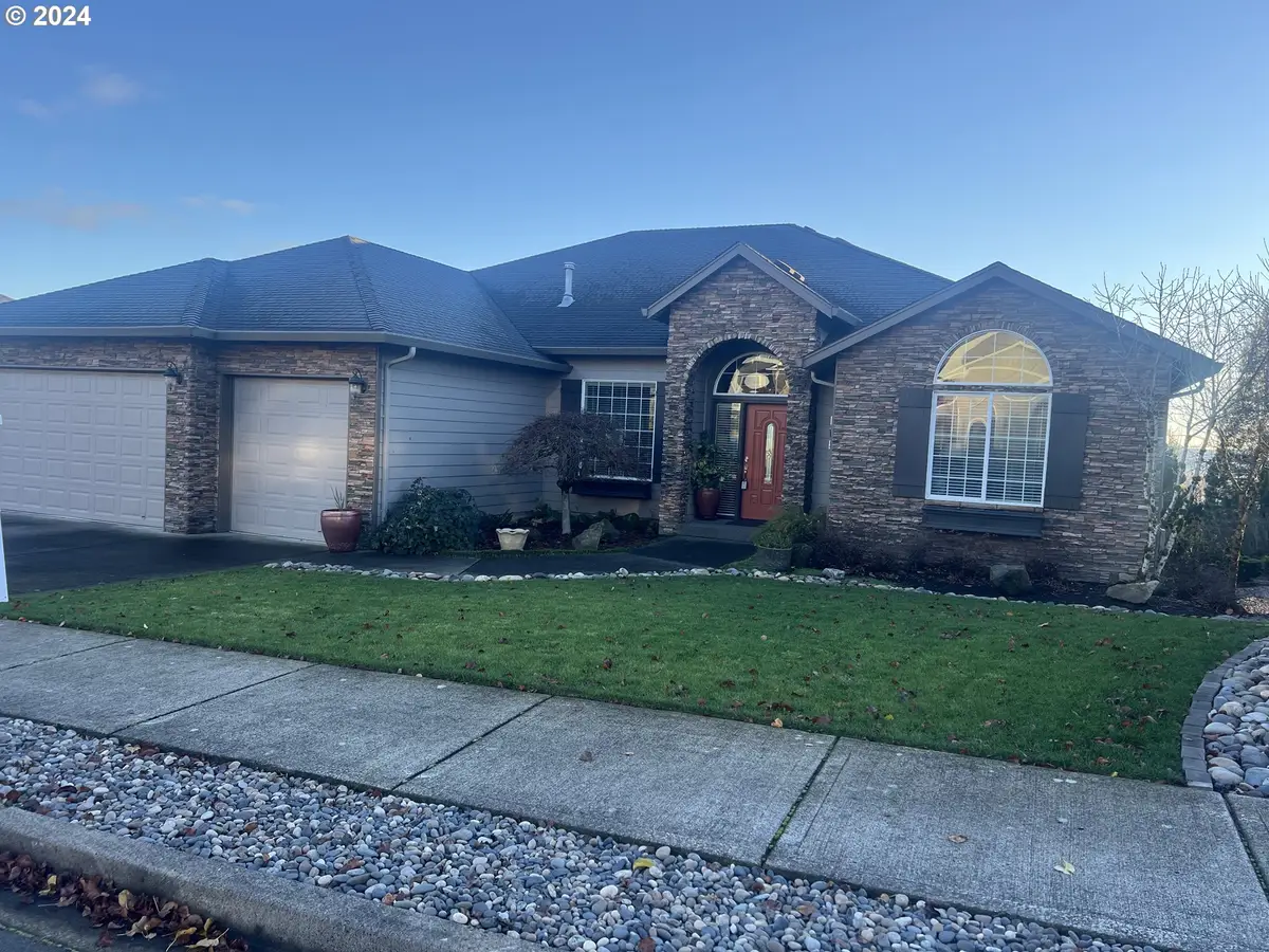 174 N X St, Washougal, WA 98671 - Image #1