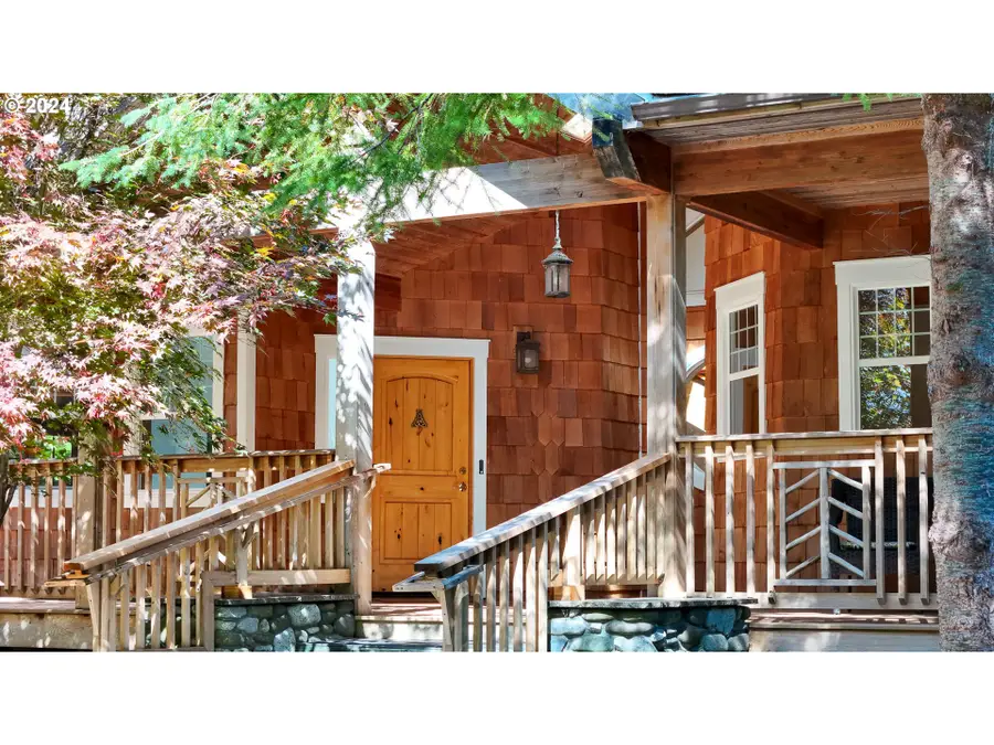 89464 Sunny Loop Ln, Bandon, OR 97411 - Image #3