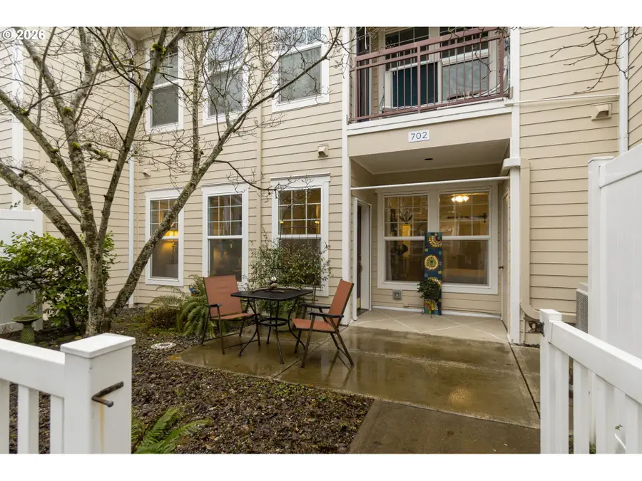 1211 NE 64th Ln #702, Hillsboro, OR 97124 - #2