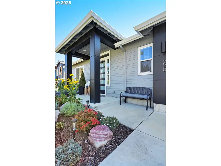 220 NE Lower Basso Cir, Stevenson, WA 98648 - Image #3