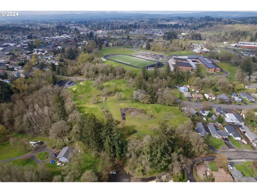 287 N 10th St, Saint Helens, OR 97051 - Image #3