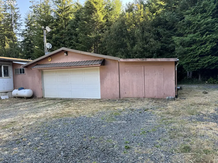 55985 Fishtale Rd, Bandon, OR 97411 - Image #3