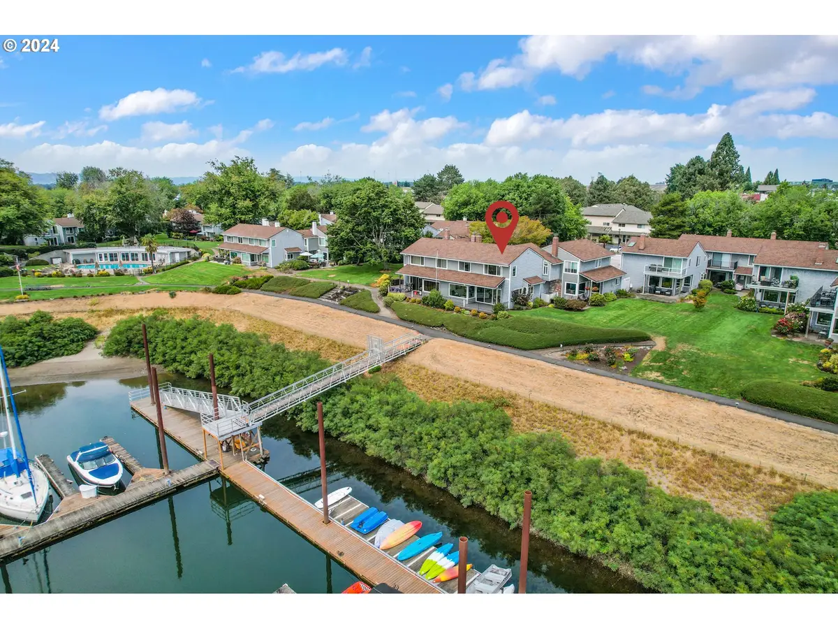 540 N Hayden Bay Dr, Portland, OR 97217 - Image #1