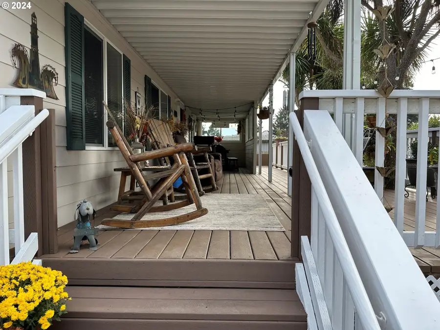 97984 Klamath Ave, Brookings, OR 97415 - Image #3