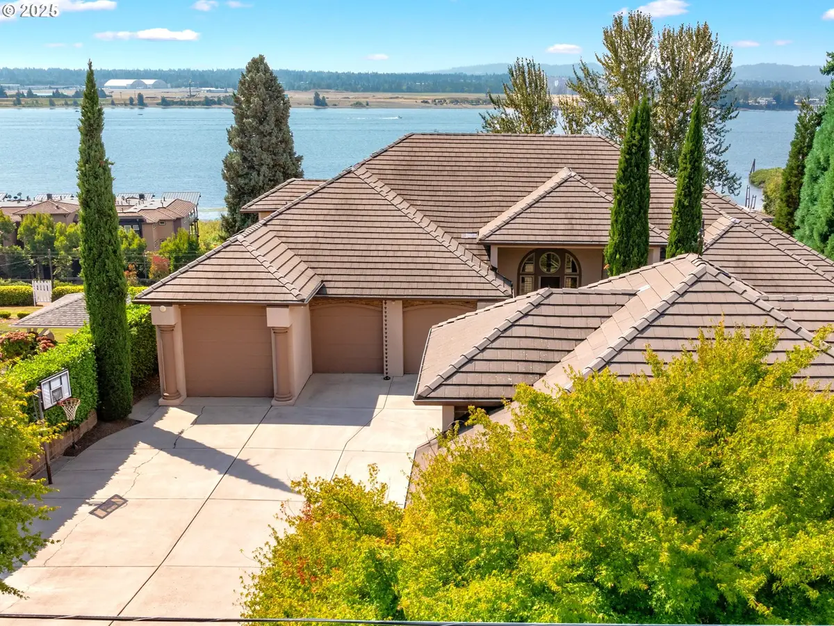 6019 SE Riverside Dr, Vancouver, WA 98661 - Image #1