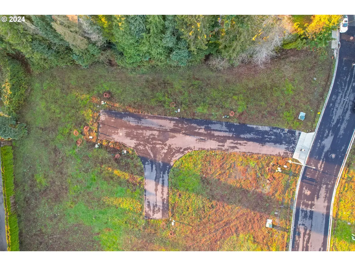 1475 -1487 Barn Ct, Woodburn, OR 97071 - Image #1