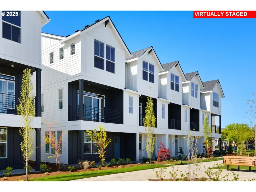 3350 SE Hammock Ln, Hillsboro, OR 97123 - Image #2