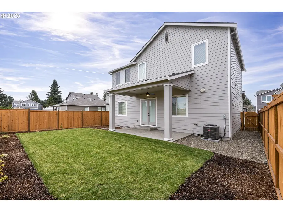 15204 SE Towers Ter, Milwaukie, OR 97267 - Image #3