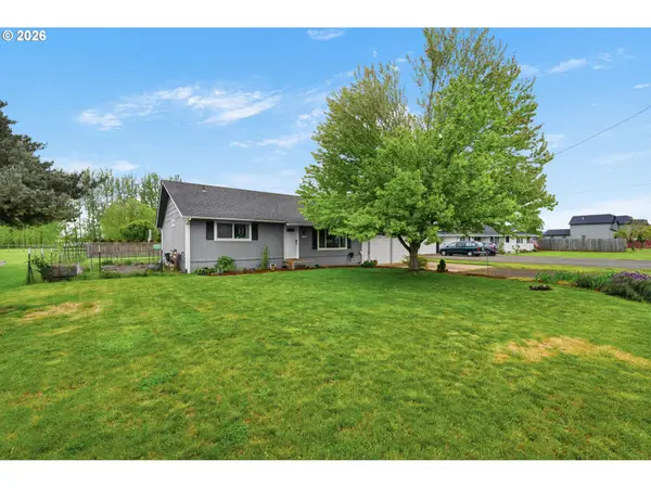 965 Sommerville Loop, Harrisburg, OR 97446