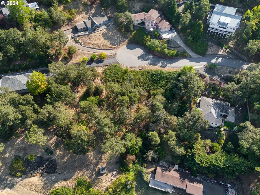 1397 SE Laurel Ct, Roseburg, OR 97470 - Image #3