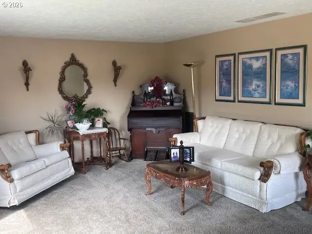 4117 SE 12 St, Gresham, OR 97080 - #2