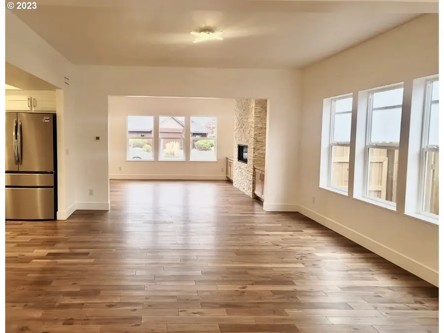 20013 Voltera Pl, Bend, OR 97702 - Image #3