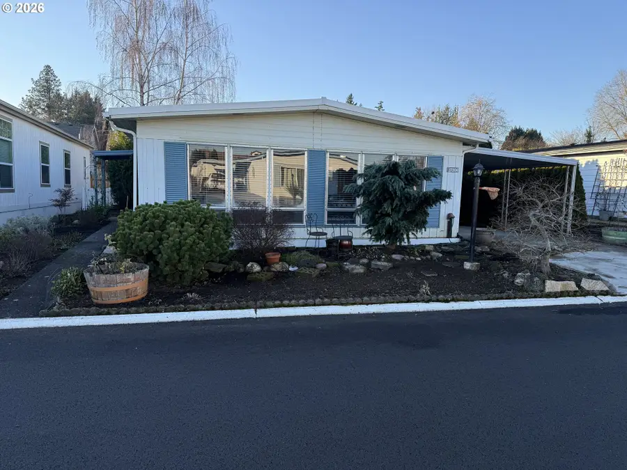 17206 SW Eldorado Dr, Beaverton Hillsboro, OR 97224 - #2