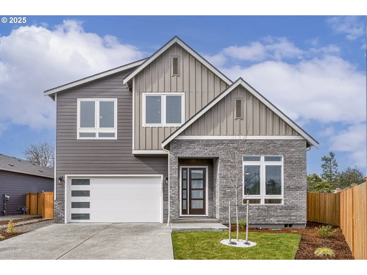 15201 SE Towers Ter, Milwaukie, OR 97267 - Image #1