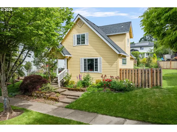 1225 E Foothills Dr, Newberg, OR 97132