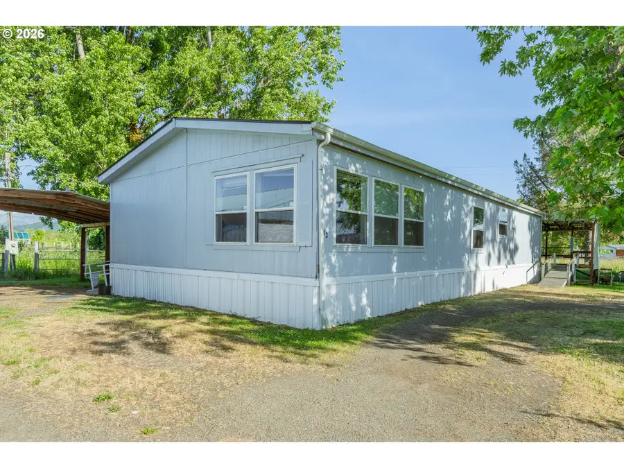 503 Old Pioneer Rd, Sutherlin, OR 97479 - #3
