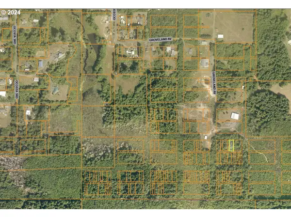 0 Groveland Ave #5 & 6, Aberdeen, WA 98520