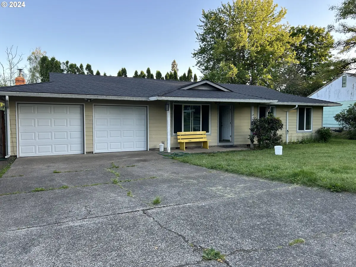 450 NE 22nd St, Gresham, OR 97030 - Image #1