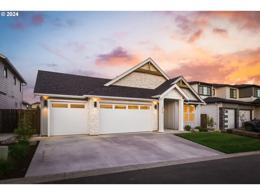 17013 NE 81st St, Vancouver, WA 98682 - Image #2