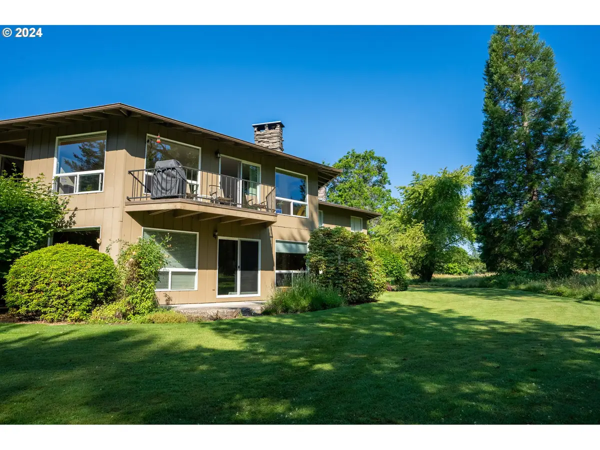 68712 E Fairway Estates Rd, Welches, OR 97067 - Image #1