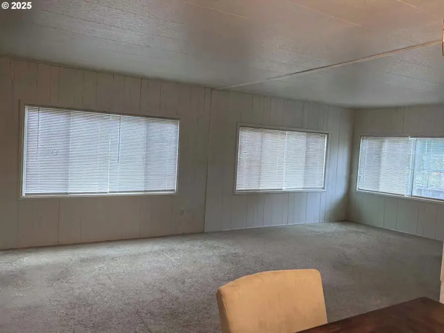 8720 Hwy 238, Jacksonville, OR 97530 - Image #2