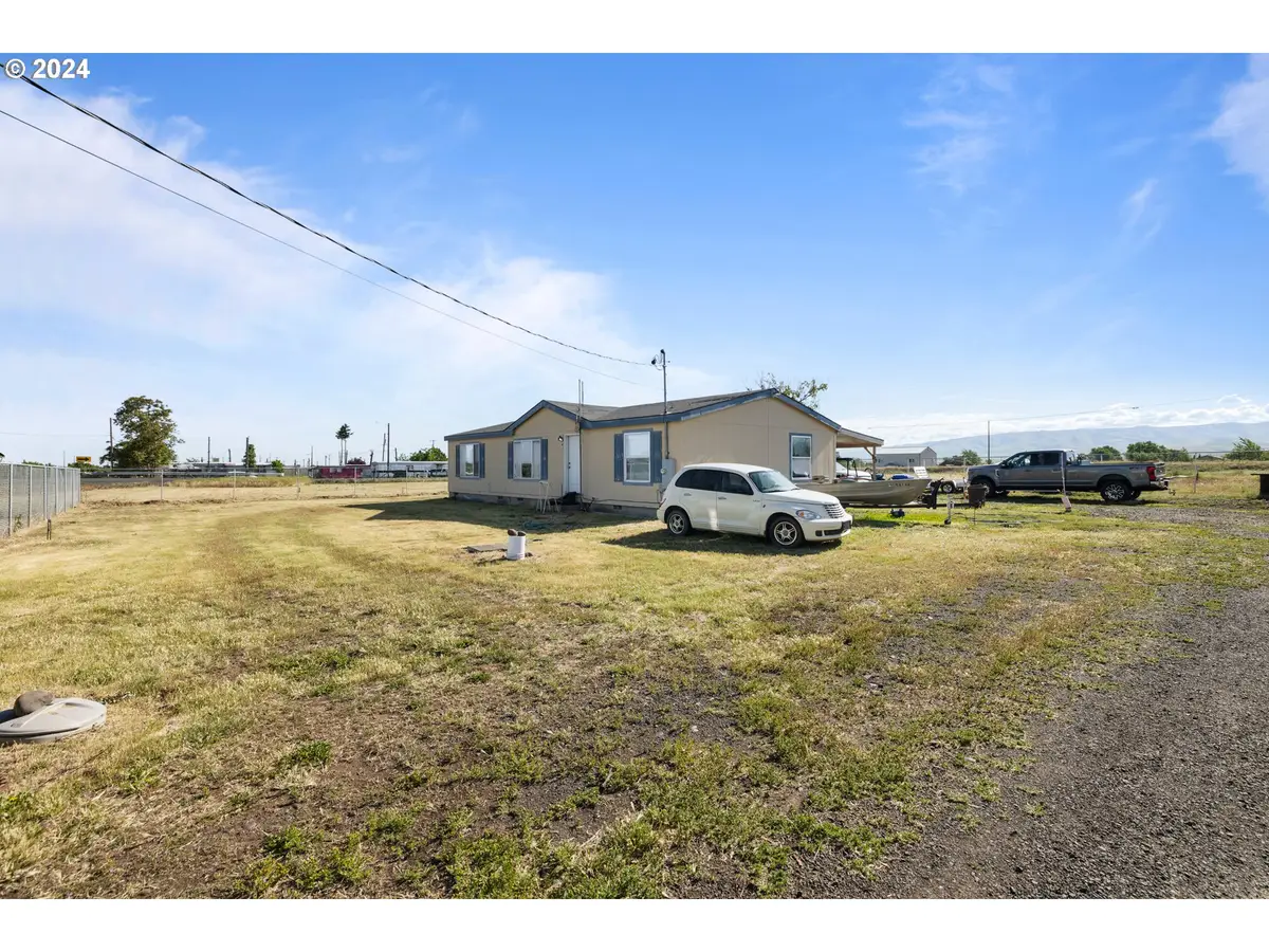 1488 N Elizabeth St, Milton Freewater, OR 97862 - Image #1