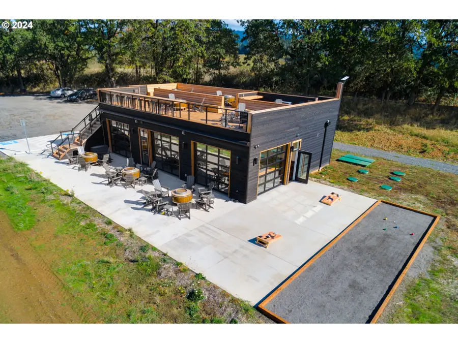 8085 NE Oak Springs Farm Rd, Carlton, OR 97111 - Image #2