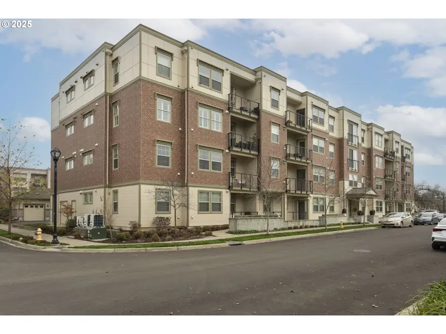 11715 SW Valencia Ln #202, Wilsonville, OR 97070 - Image #2