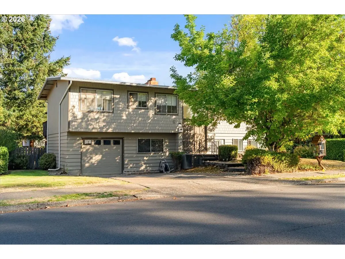 12055 SW Bruce Ln, Beaverton, OR 97008 - #1