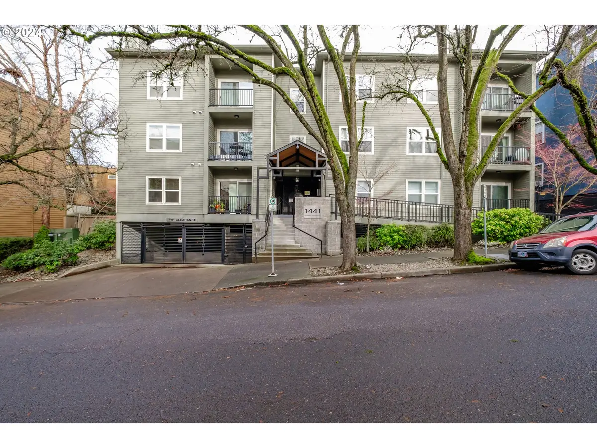 1441 SW Clay St #102, Portland, OR 97201 - Image #1