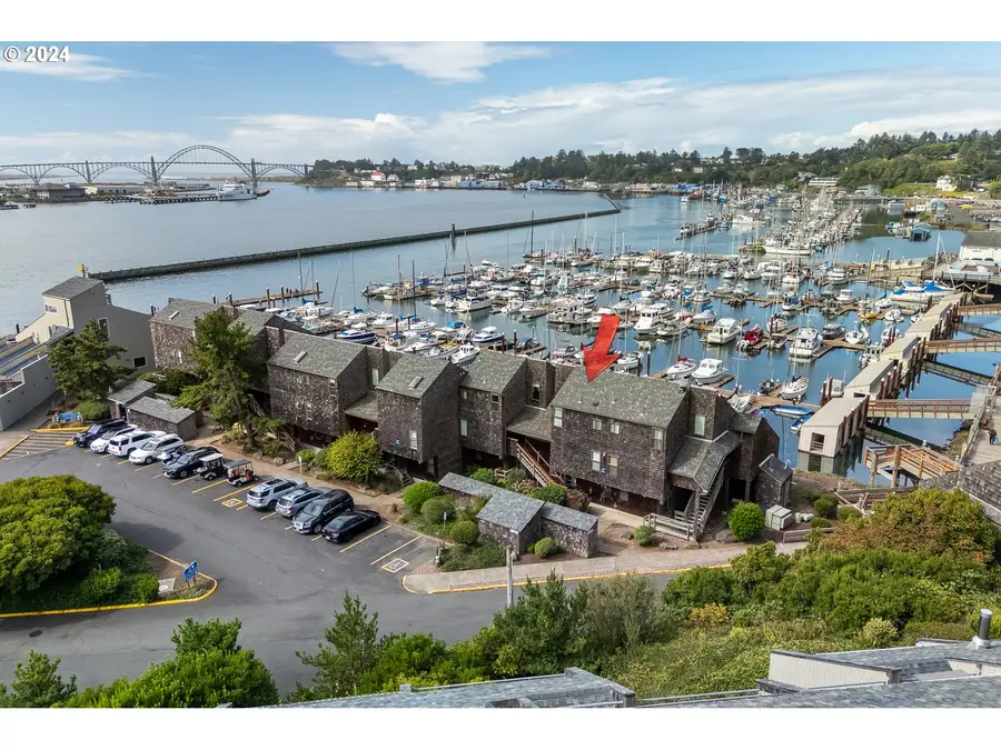 1000 SE Bay Blvd #201/301, Newport, OR 97365 - Image #2