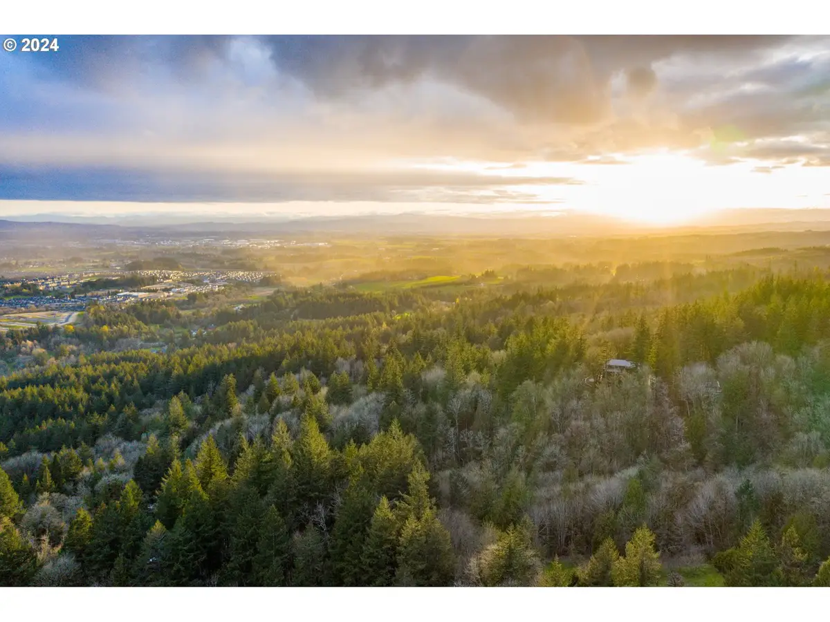 9001 NW Skyline Blvd, Portland, OR 97231 - Image #1