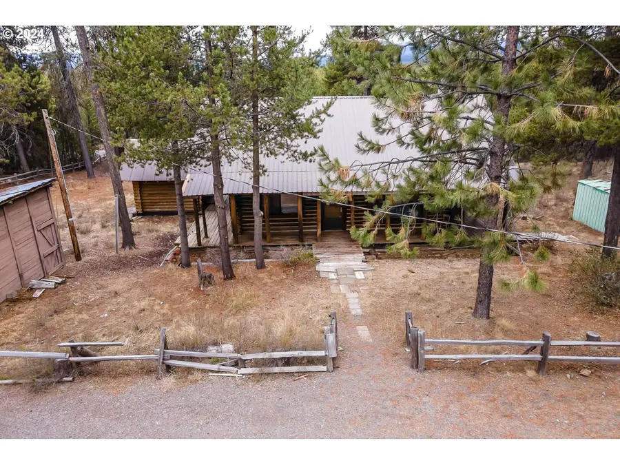 18009 Hwy 58, Crescent Lake, OR 97733 - Image #3