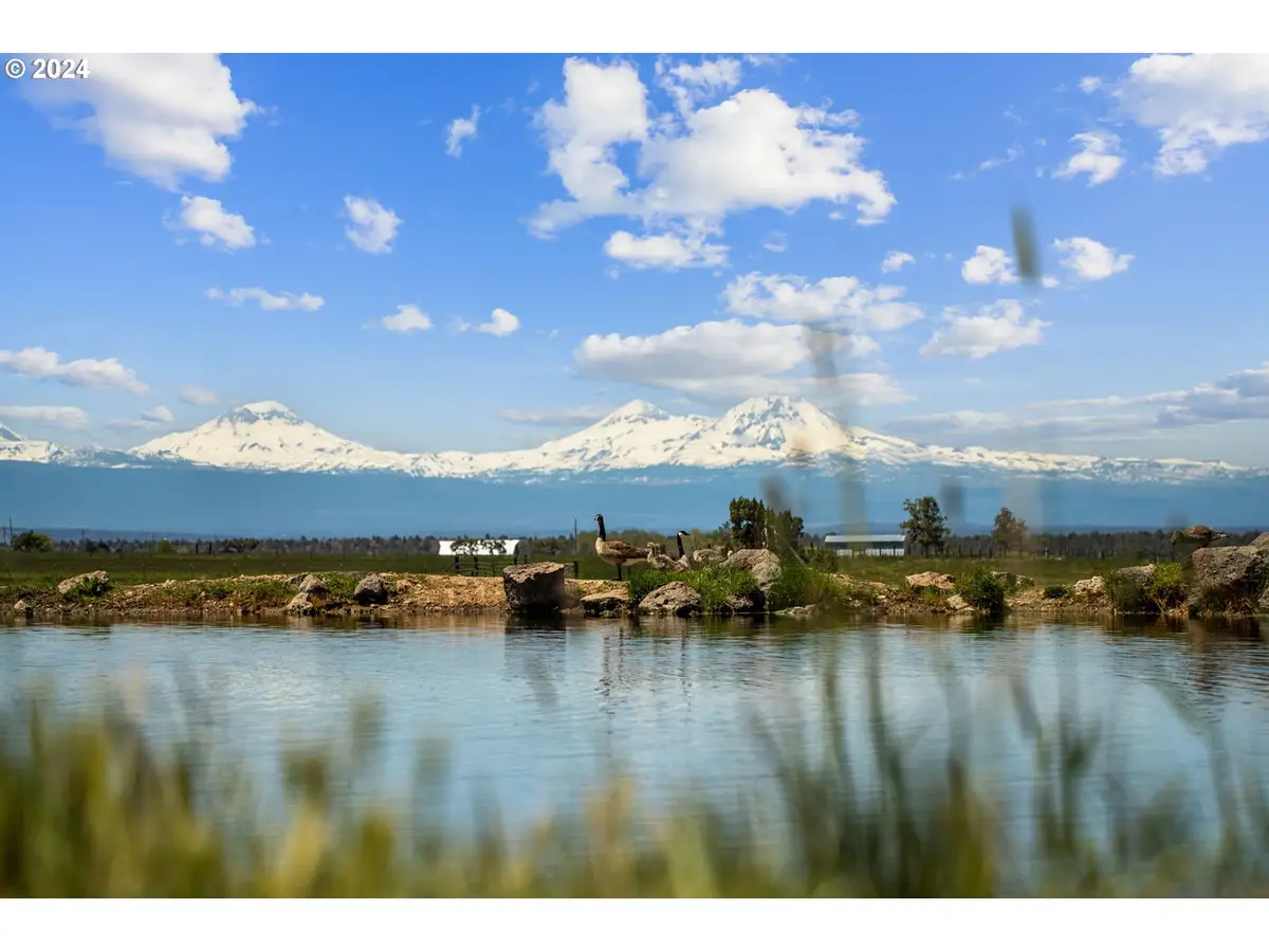 13501 SW Riggs Rd, Powell Butte, OR 97753 - Image #1