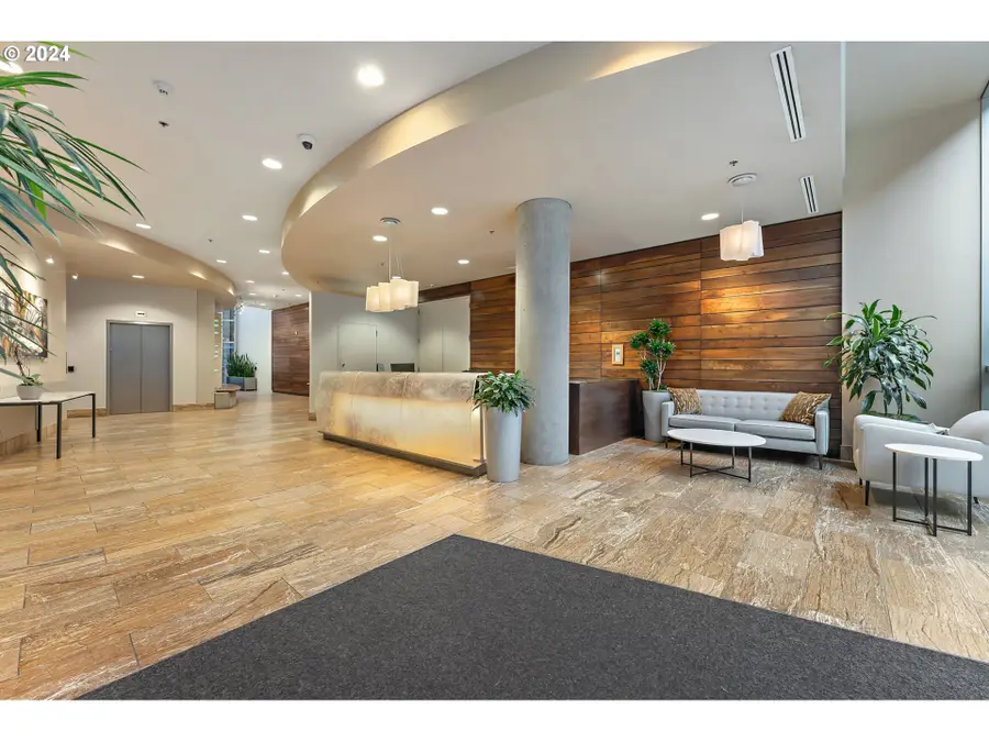 922 NW 11th Ave #415, Portland, OR 97209 - Image #2