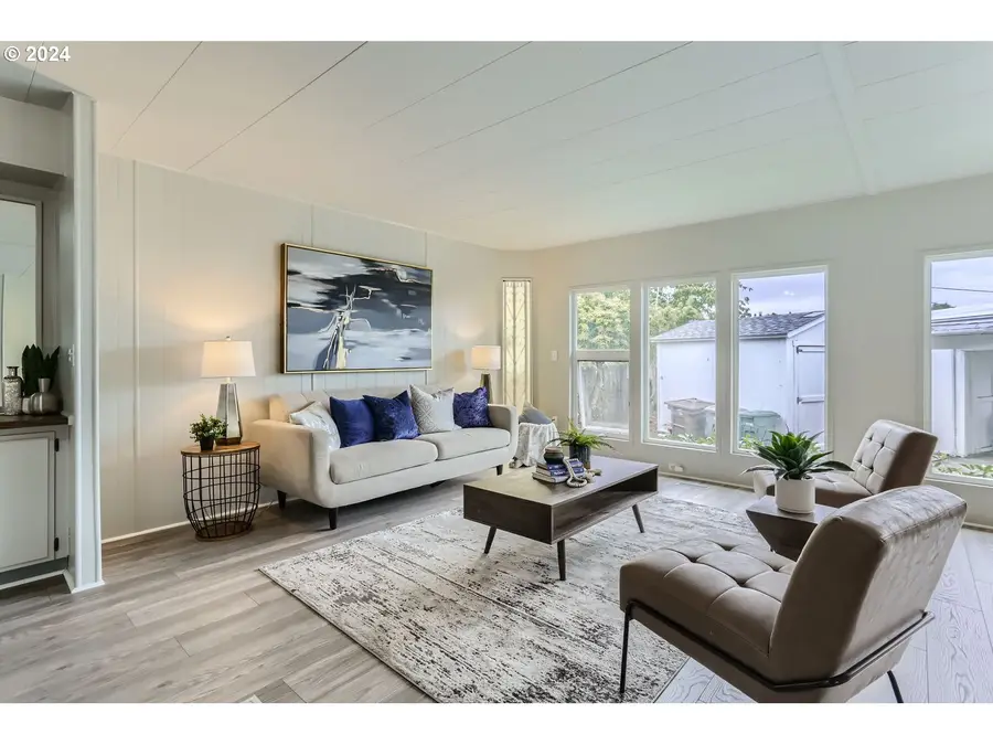 2681 SE River Rd, Hillsboro, OR 97123 - Image #3