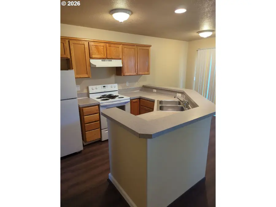 340 NW Connell Ave, Hillsboro, OR 97124 - #2