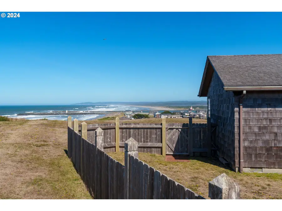 1280 Ocean Drive Sw, Bandon, OR 97411 - Image #3