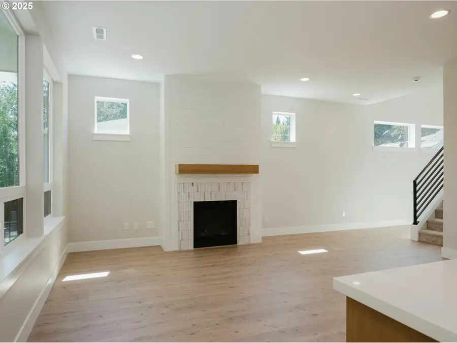 15650 SW Missouri Rd, Tigard, OR 97224 - Image #3