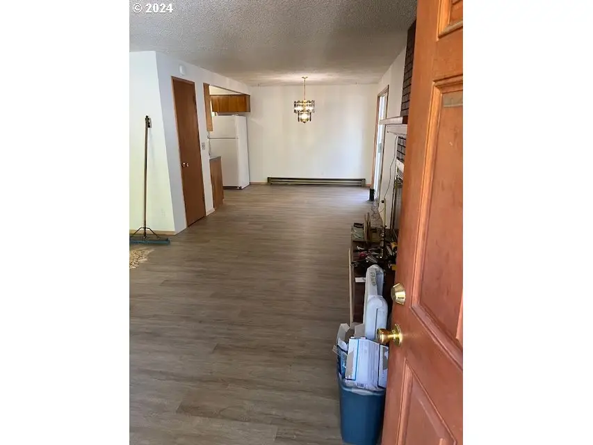 512 S Howard St, Newberg, OR 97132 - Image #2