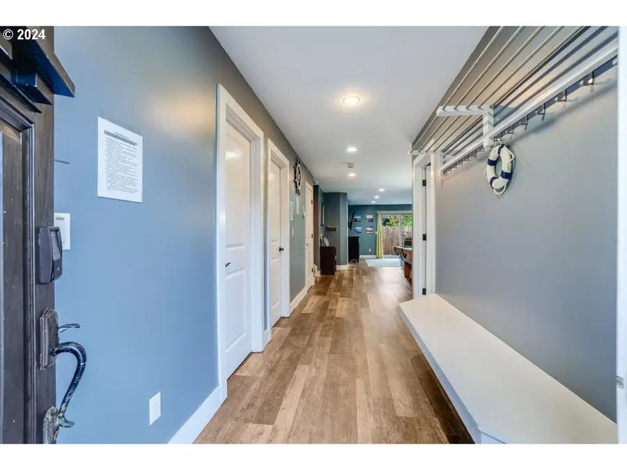 5545 NW Logan Rd, Lincoln City, OR 97367 - Image #3