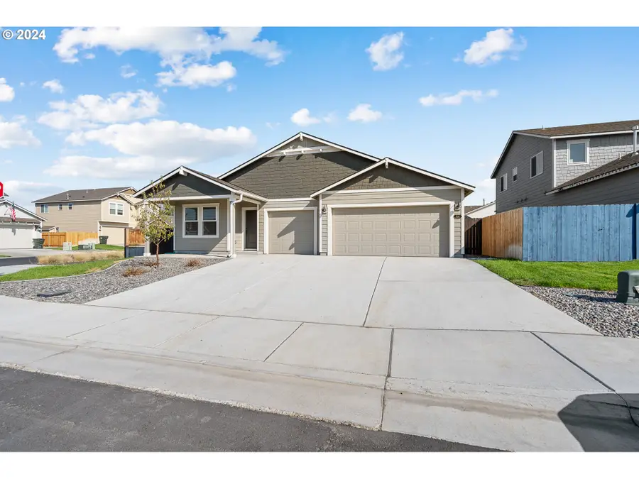 503 E Heather Ave, Hermiston, OR 97838 - #2