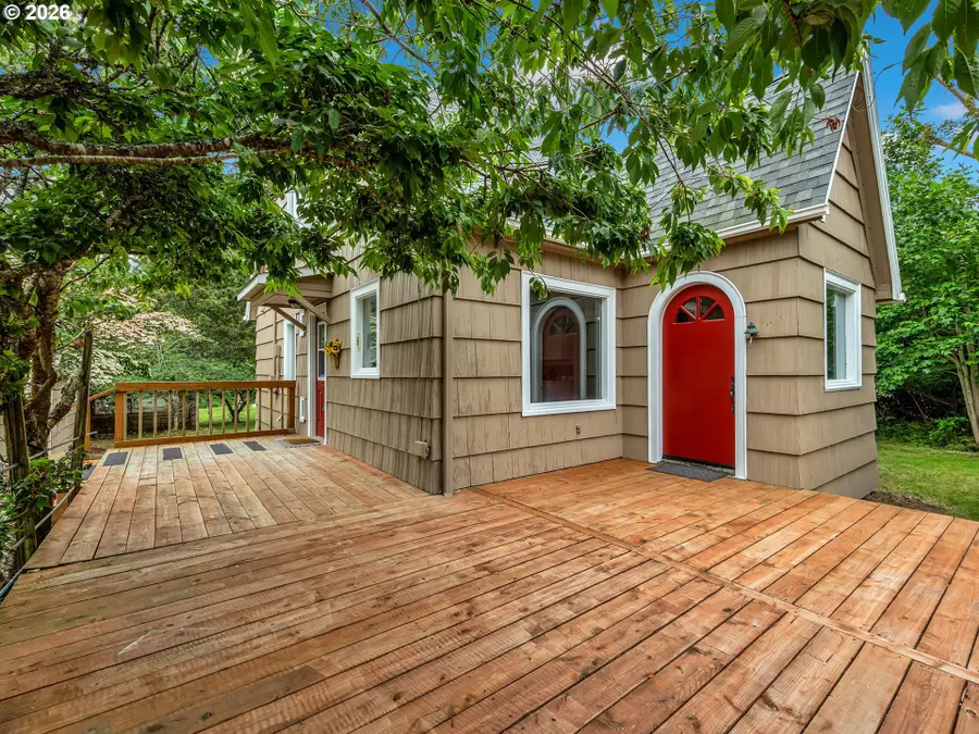 6112 V Pl, Long Beach North Beach Peninsula, WA 98631 - #3