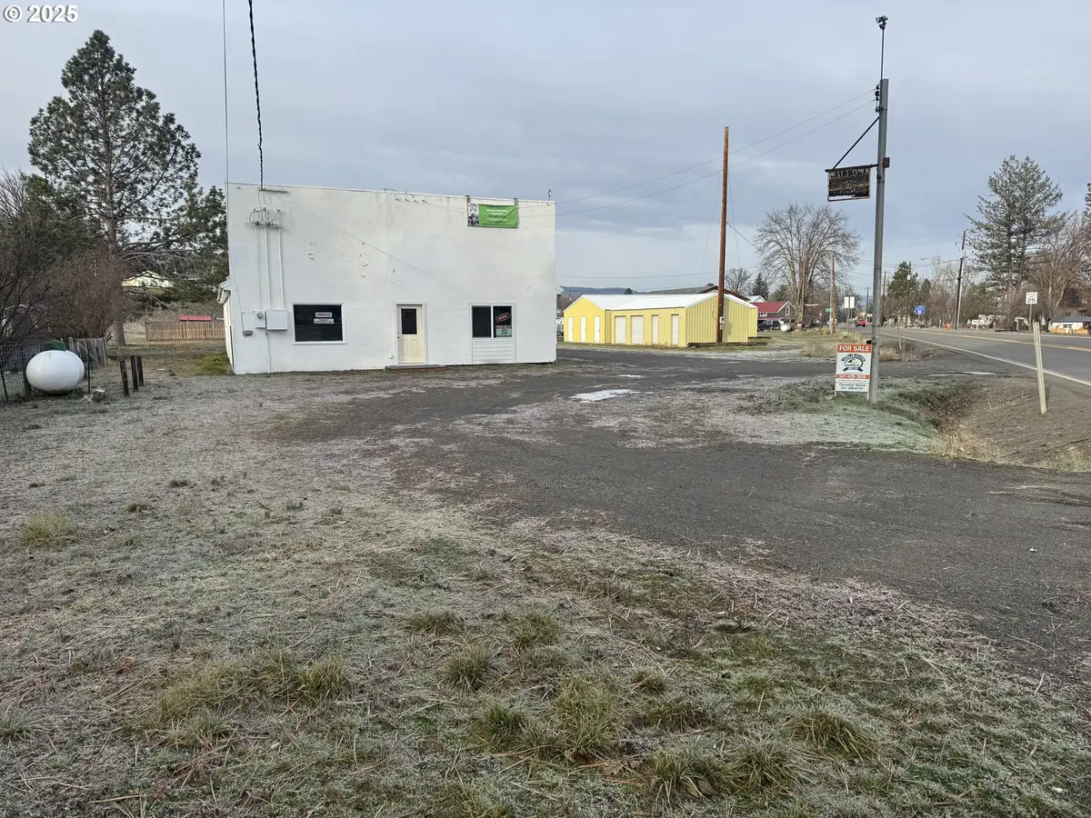 704 E Highway 82, Wallowa, OR 97885 - Image #1